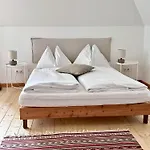 Parkschloessl فندق ميلستاف
